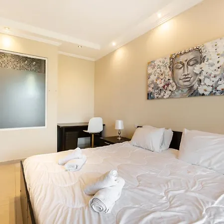 Beautiful, Spacious 3br With Private Balcony With 360 Estates 公寓 *