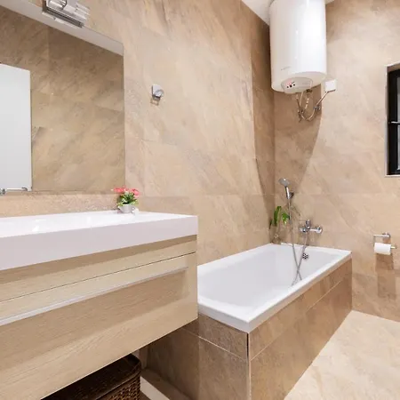 Beautiful, Spacious 3br With Private Balcony With 360 Estates * سانت جوليان