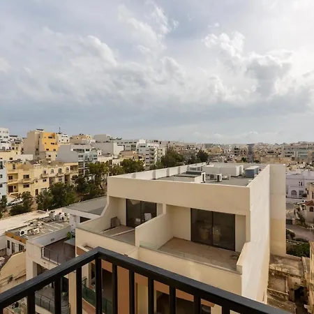 Апартаменты Beautiful, Spacious 3br With Private Balcony With 360 Estates Сент Джулианс